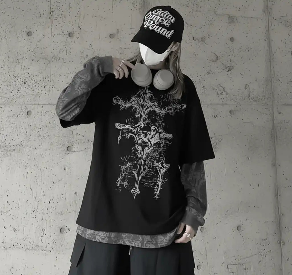Gothic Crossfade Longsleeve Tee – Black